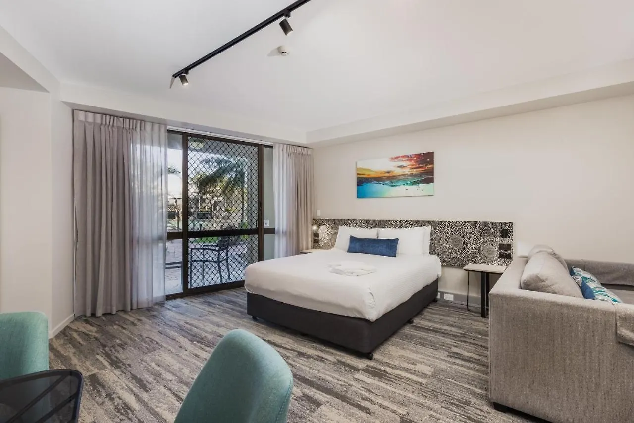Mermaid Waters Hotel By Nightcap Plus Gold Coast